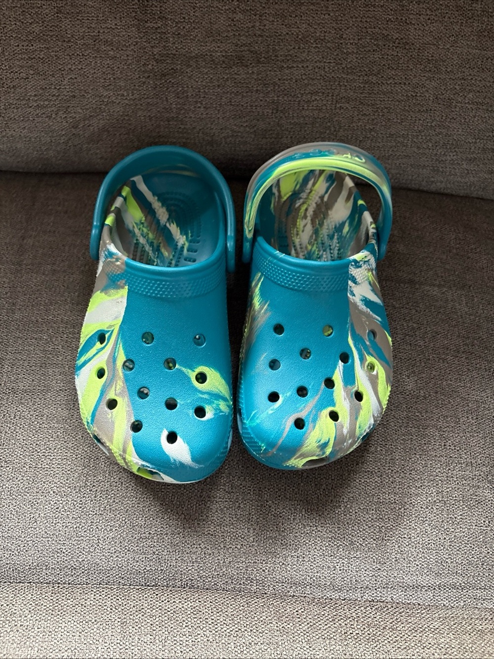Crocs Classic Clogs Size J3 Slip On Teal /green  Tie Dye Marbled Kids New